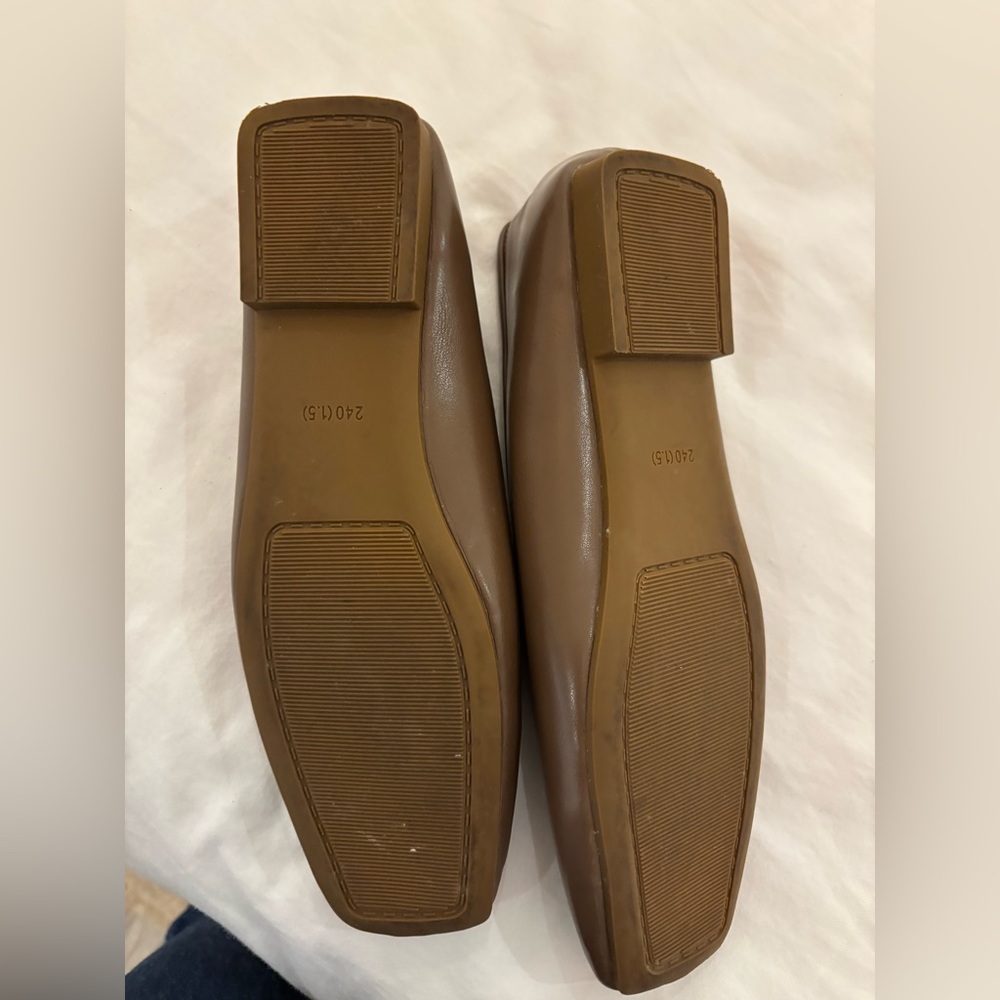 La mode classic taupe brown tabby flats size 37 / 7 - Picture 3 of 4